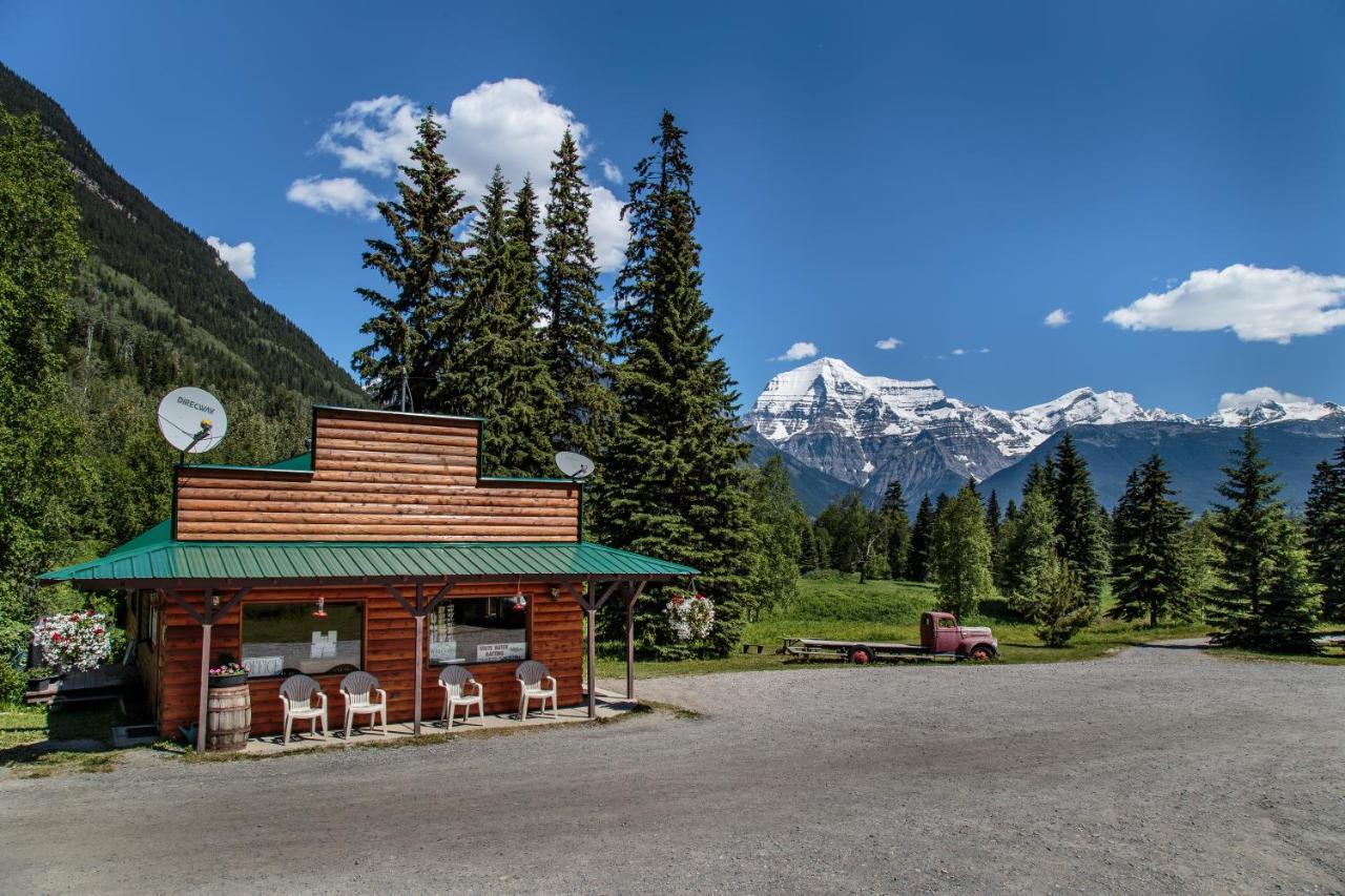 Mount Robson Lodge ภายนอก รูปภาพ